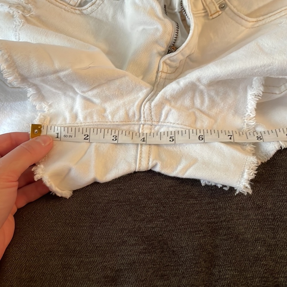 American Eagle Outfitters White Distressed Denim Shorts - Picture 5 of 5